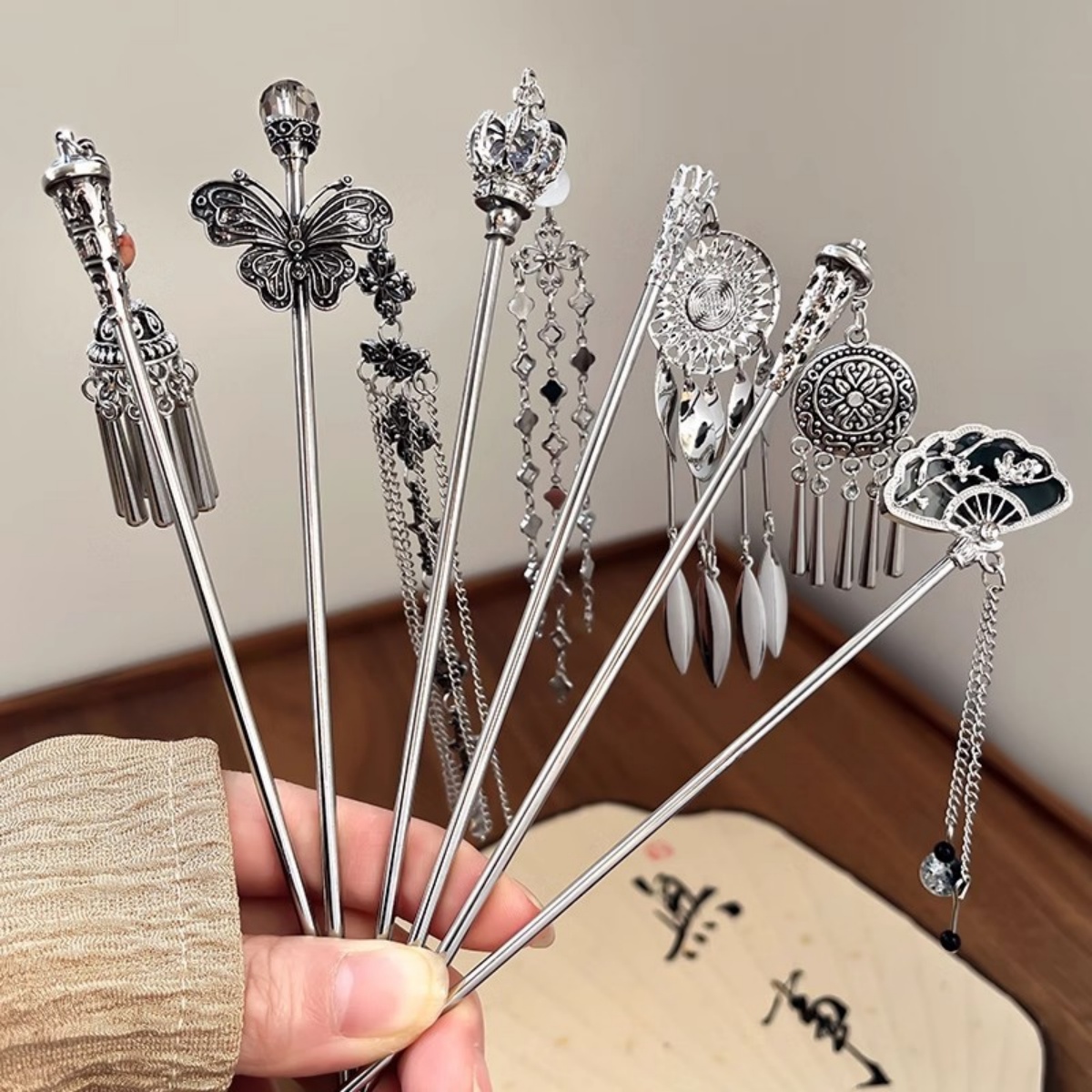 Women Accessories Shop - دبوس شعر نسائي أنيق عتيق فضي