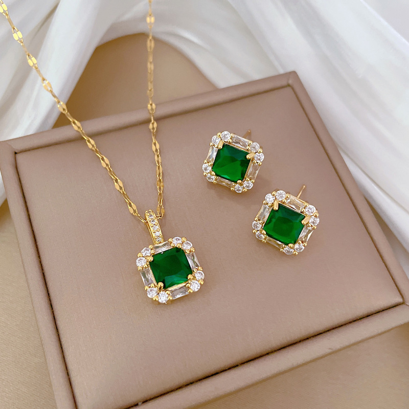 طقم مجوهرات نسائي من الفولاذ ا - مراجعة Women Accessories Combo Gift وسعره