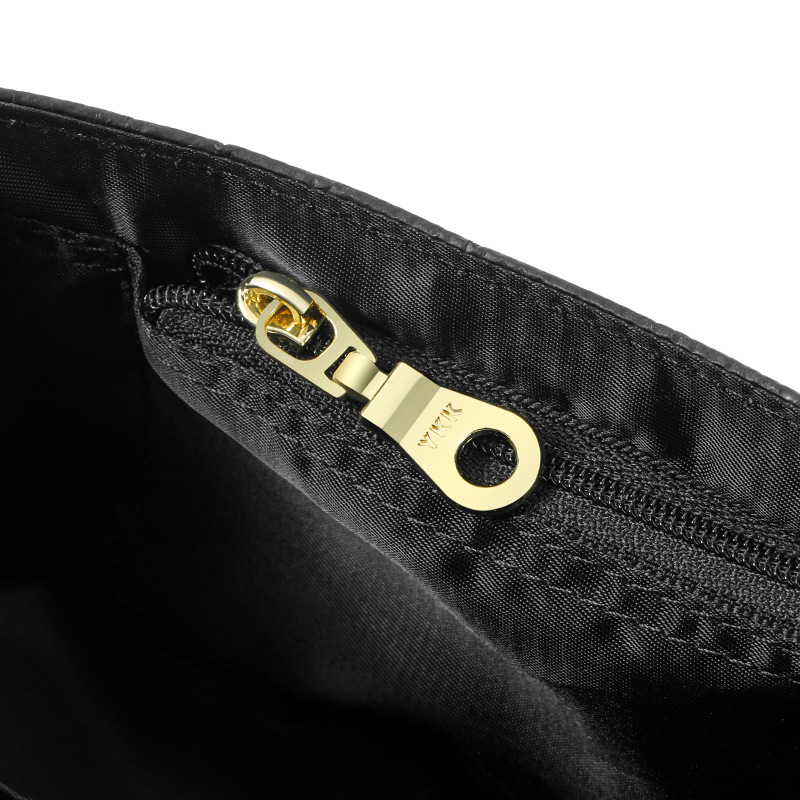 منظم حقيبة من اللباد بسحاب لحق - مراجعة Women Accessories Shop وسعره